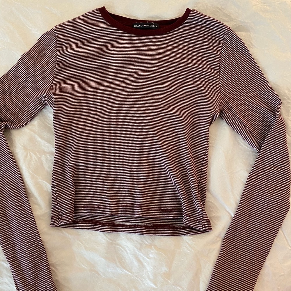 brandy melville long sleeve shirt